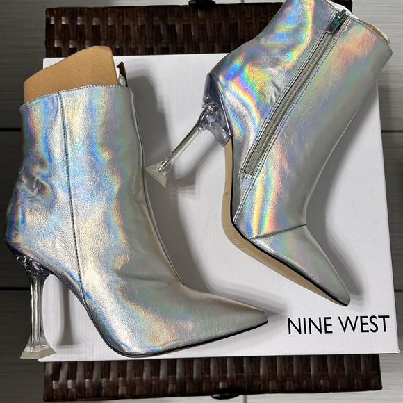 NINE WEST • Iridescent/Silver High Heel Bootie • 7.5 M • - Picture 8 of 8
